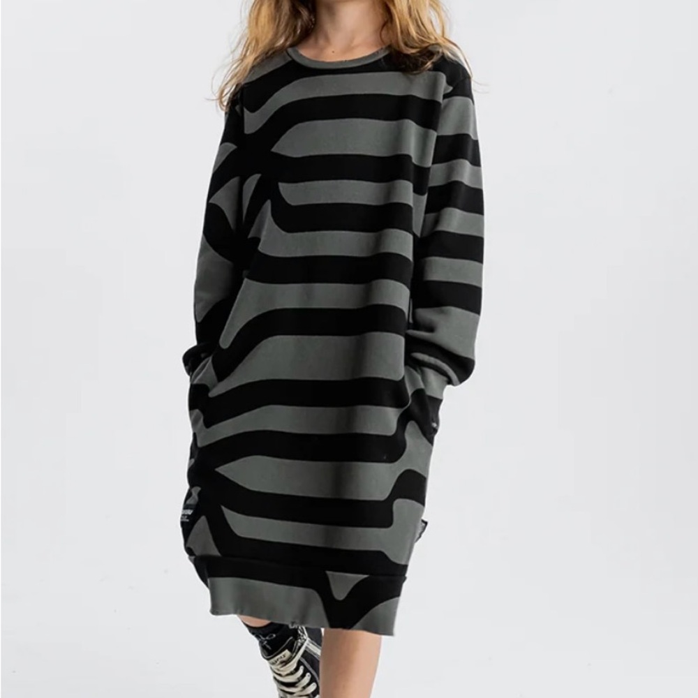 Nununu Road Web Striped Dress Graphite  12-14